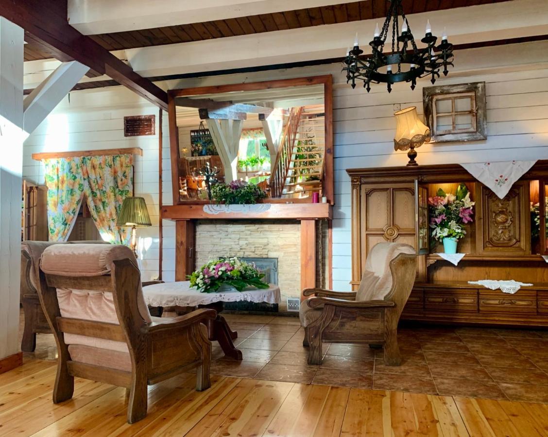 Karczma Lesniczanka Bed & Breakfast Wielbark Eksteriør bilde
